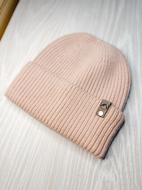 BRAVETELLER BEANIE - Light Pink