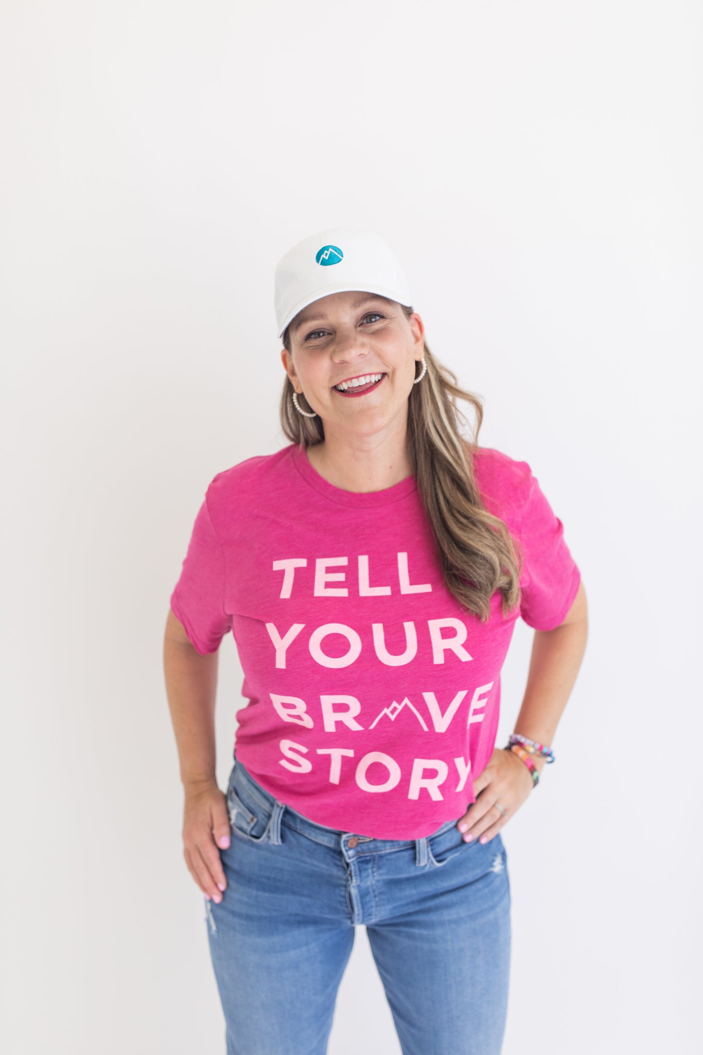 TELL YOUR BRAVE STORY T-SHIRT - Pink